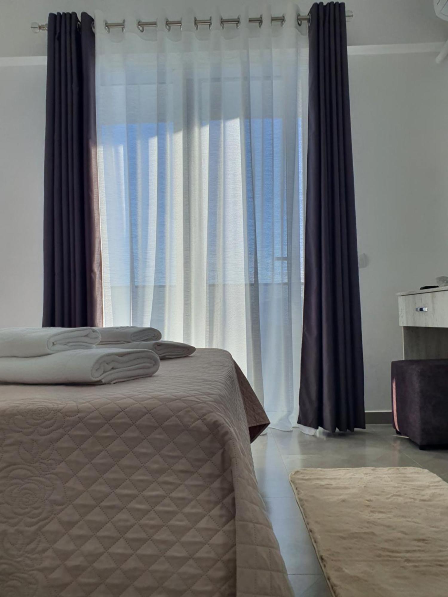 Flore Rooms Sarandë Exteriér fotografie