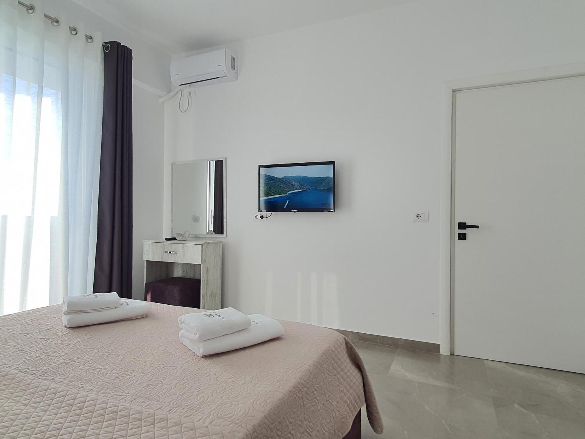 Flore Rooms Sarandë Exteriér fotografie
