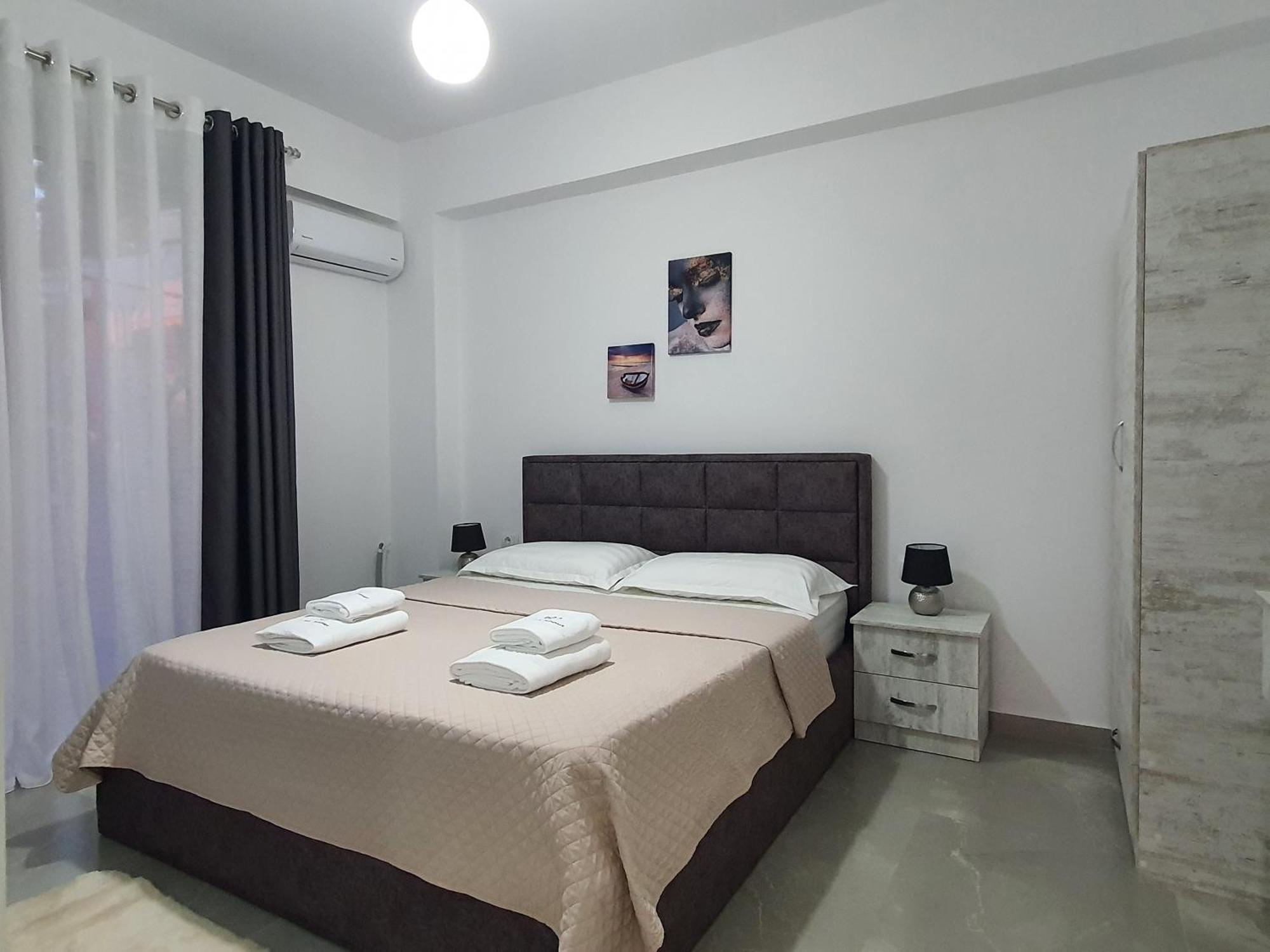 Flore Rooms Sarandë Exteriér fotografie