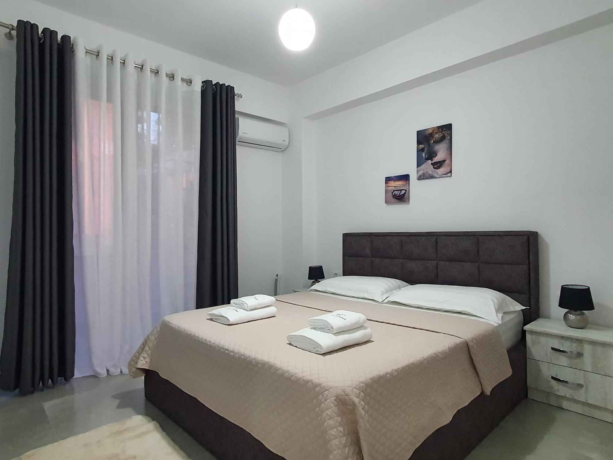 Flore Rooms Sarandë Exteriér fotografie