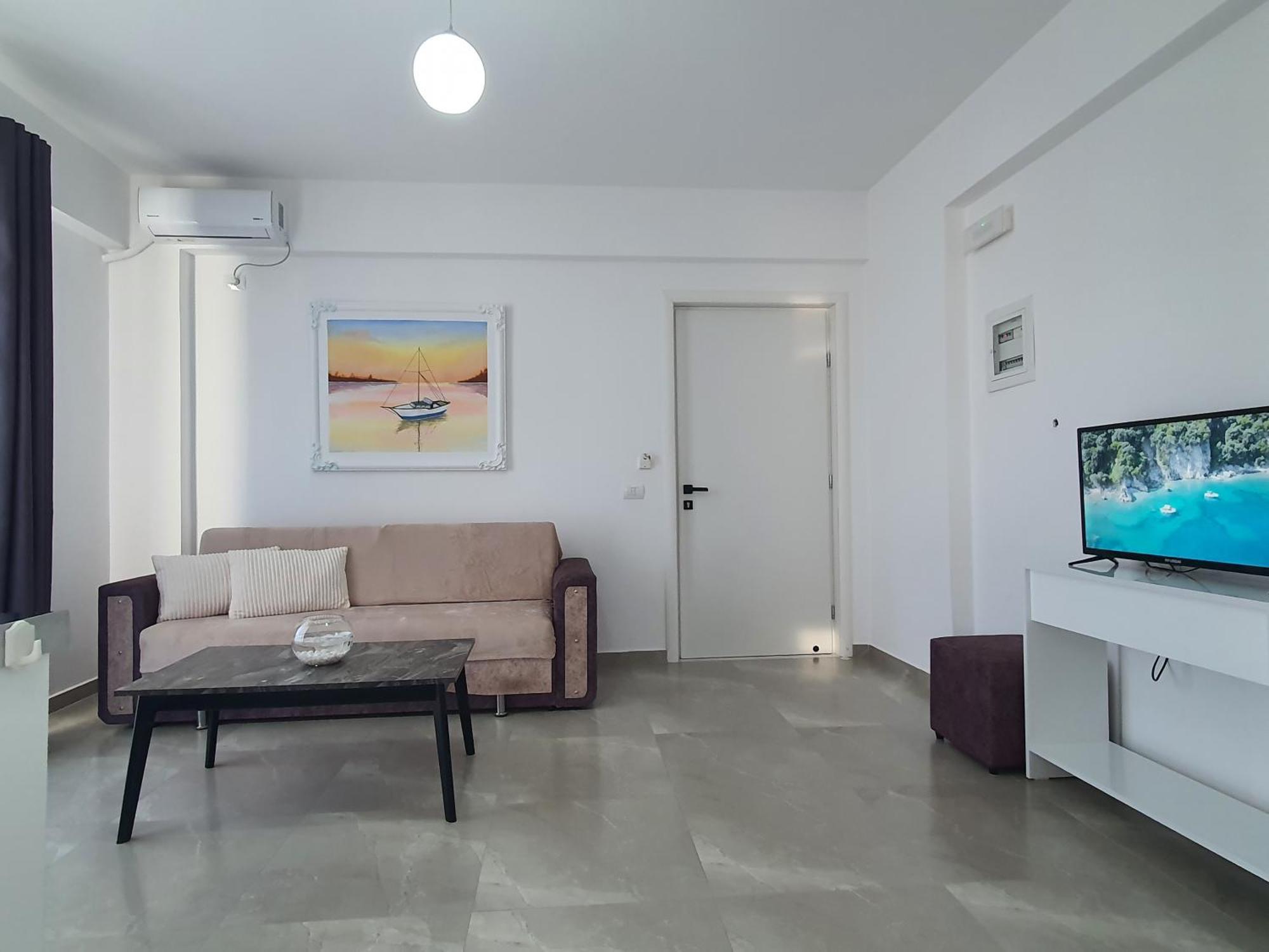 Flore Rooms Sarandë Exteriér fotografie
