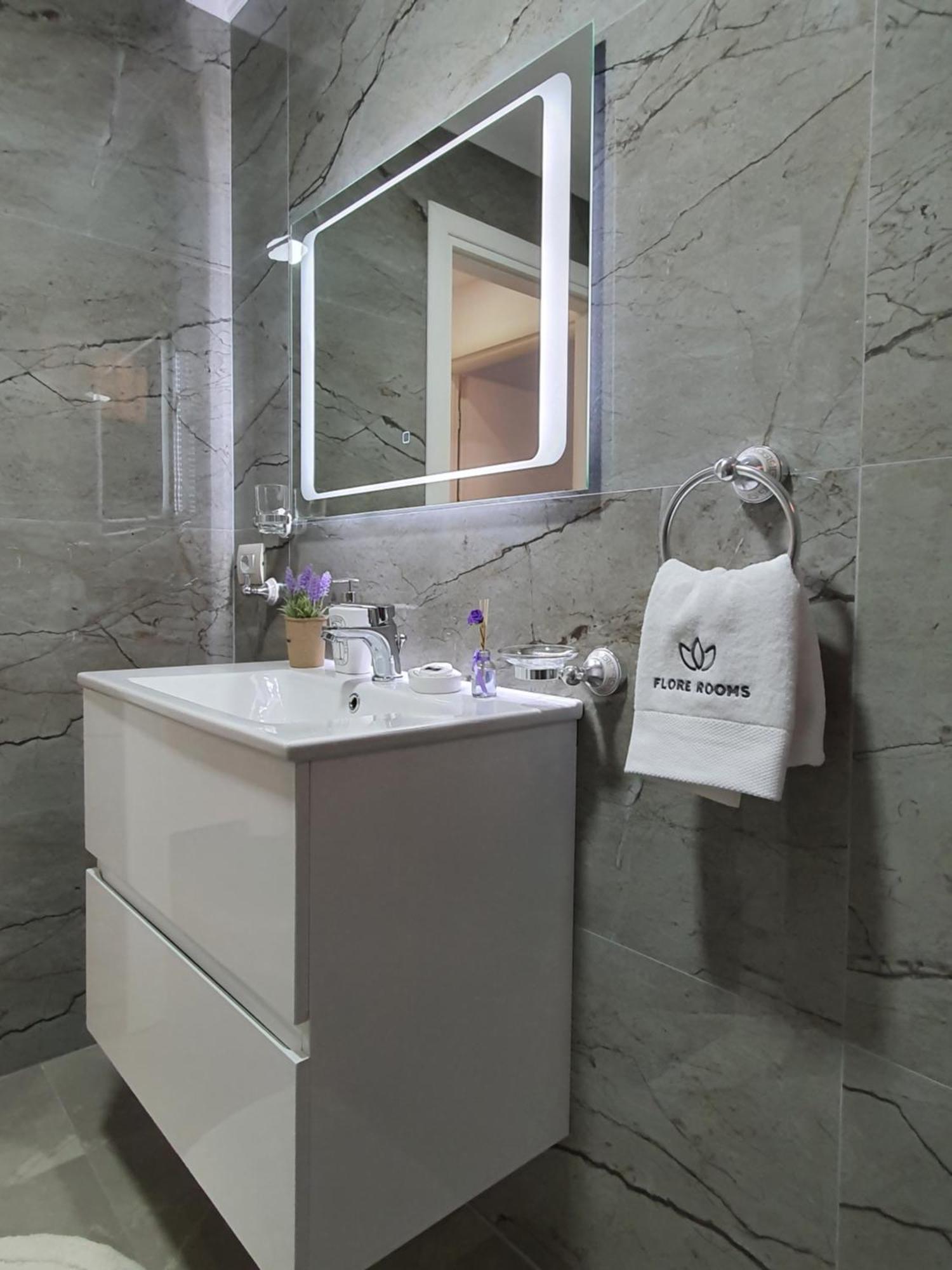 Flore Rooms Sarandë Pokoj fotografie
