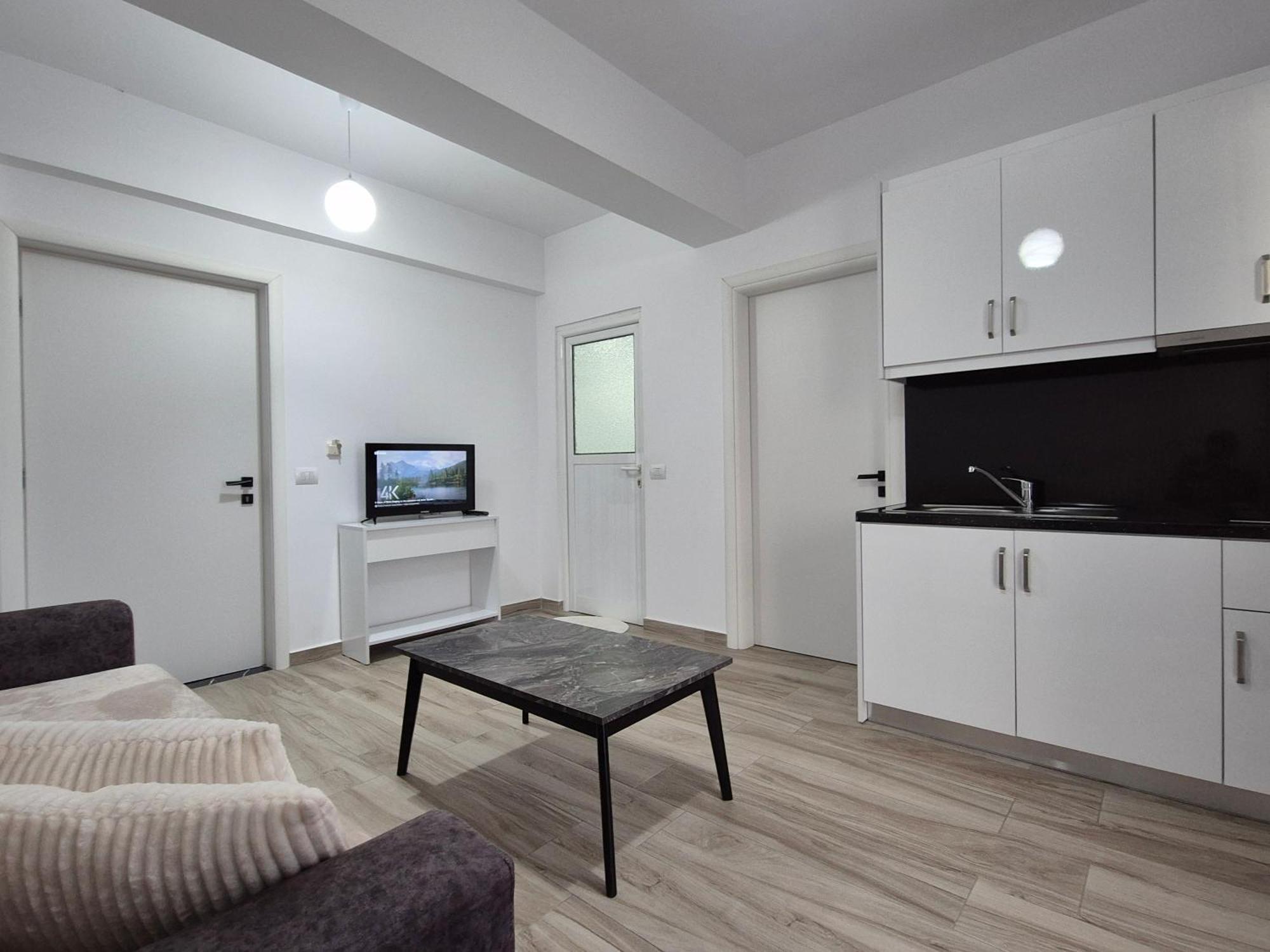 Flore Rooms Sarandë Exteriér fotografie