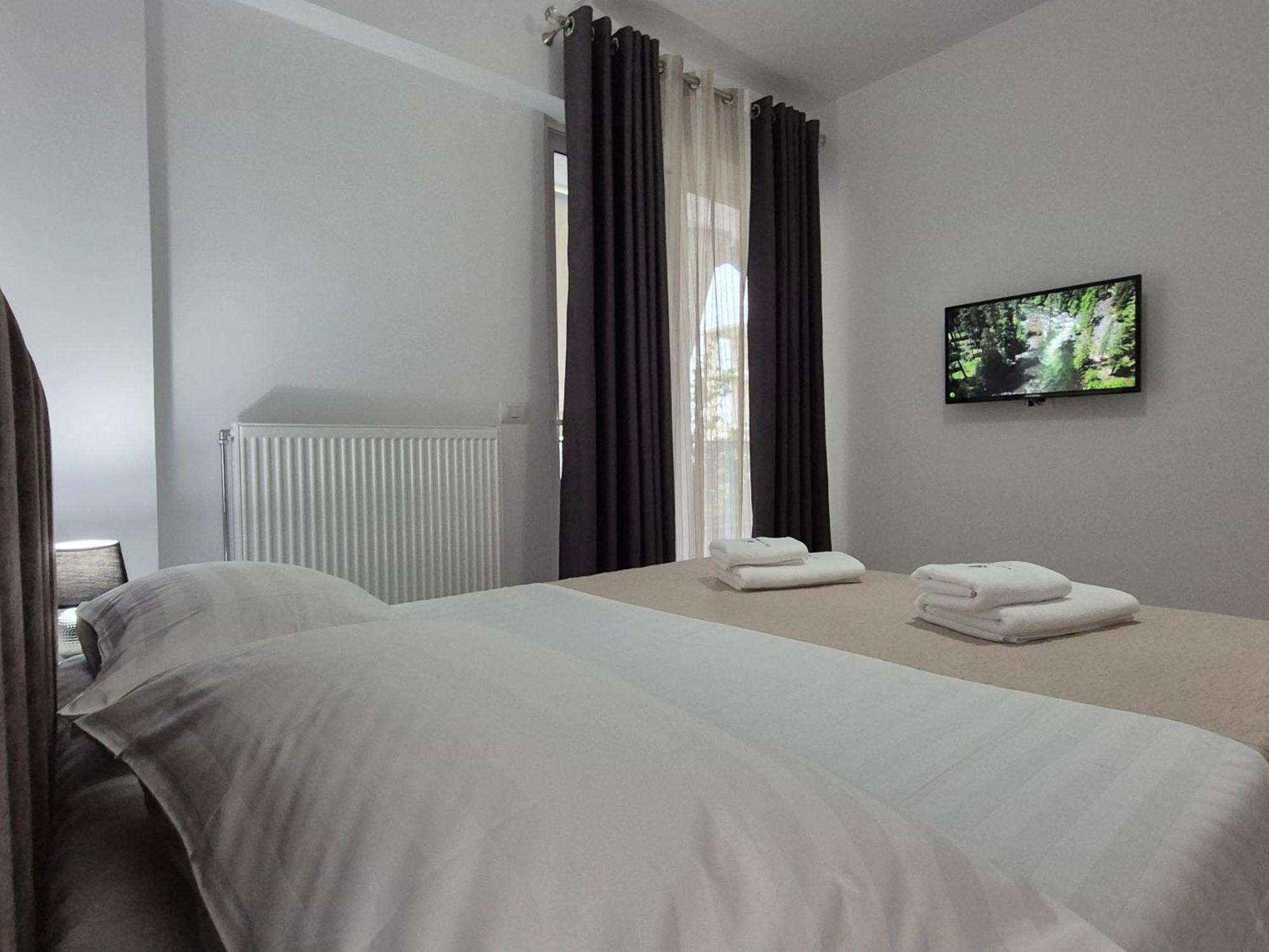 Flore Rooms Sarandë Exteriér fotografie