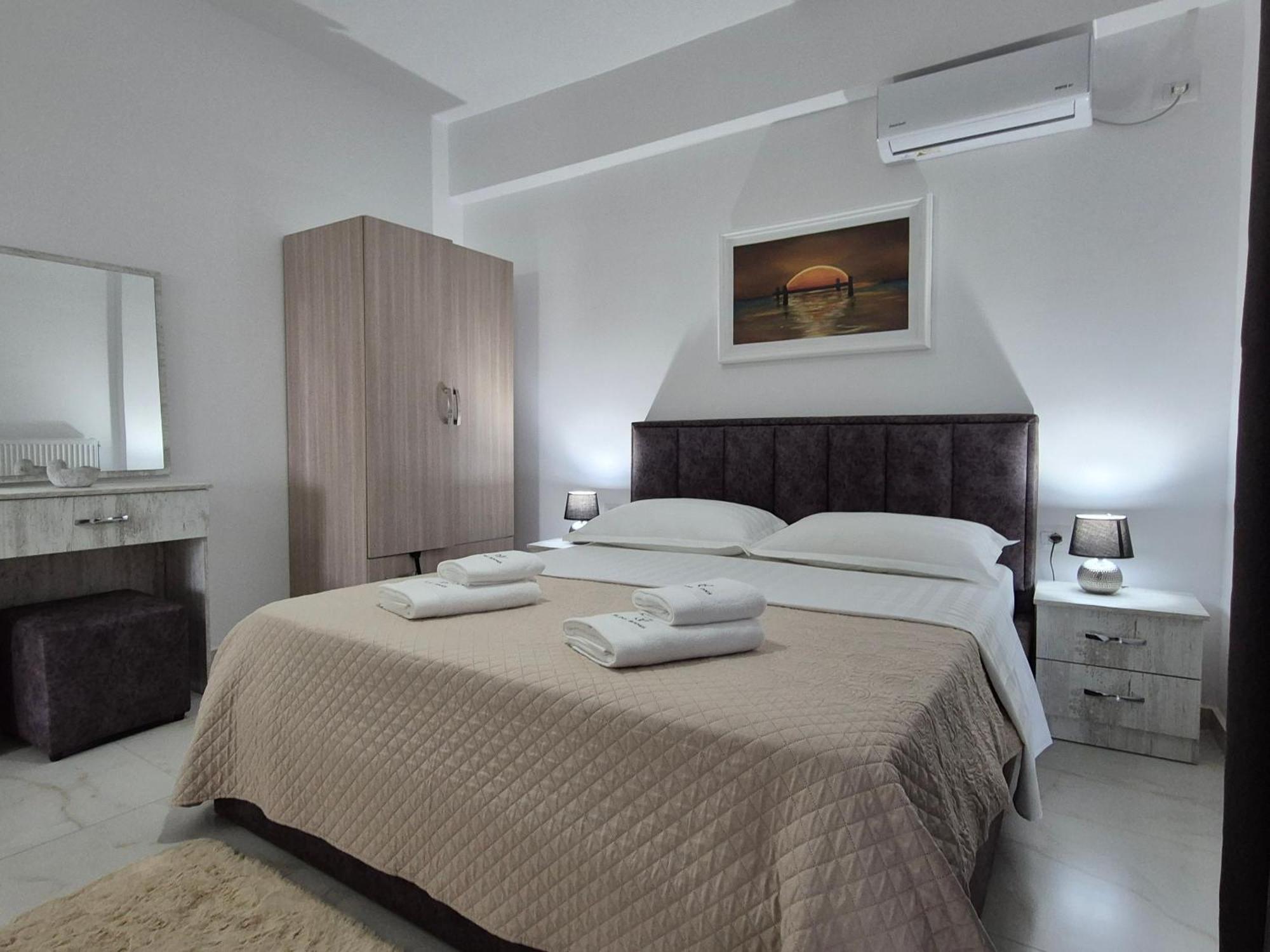 Flore Rooms Sarandë Exteriér fotografie