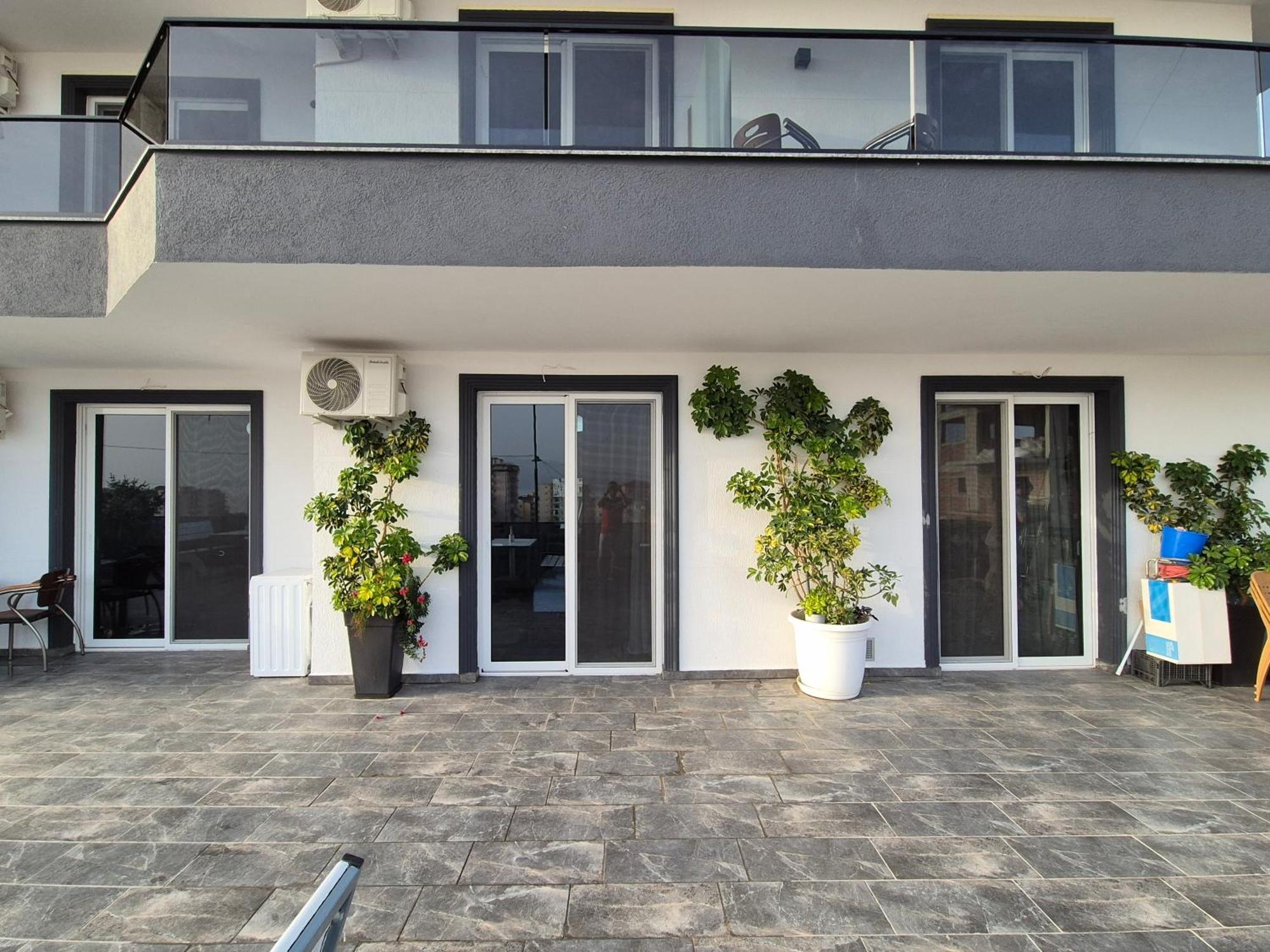 Flore Rooms Sarandë Exteriér fotografie