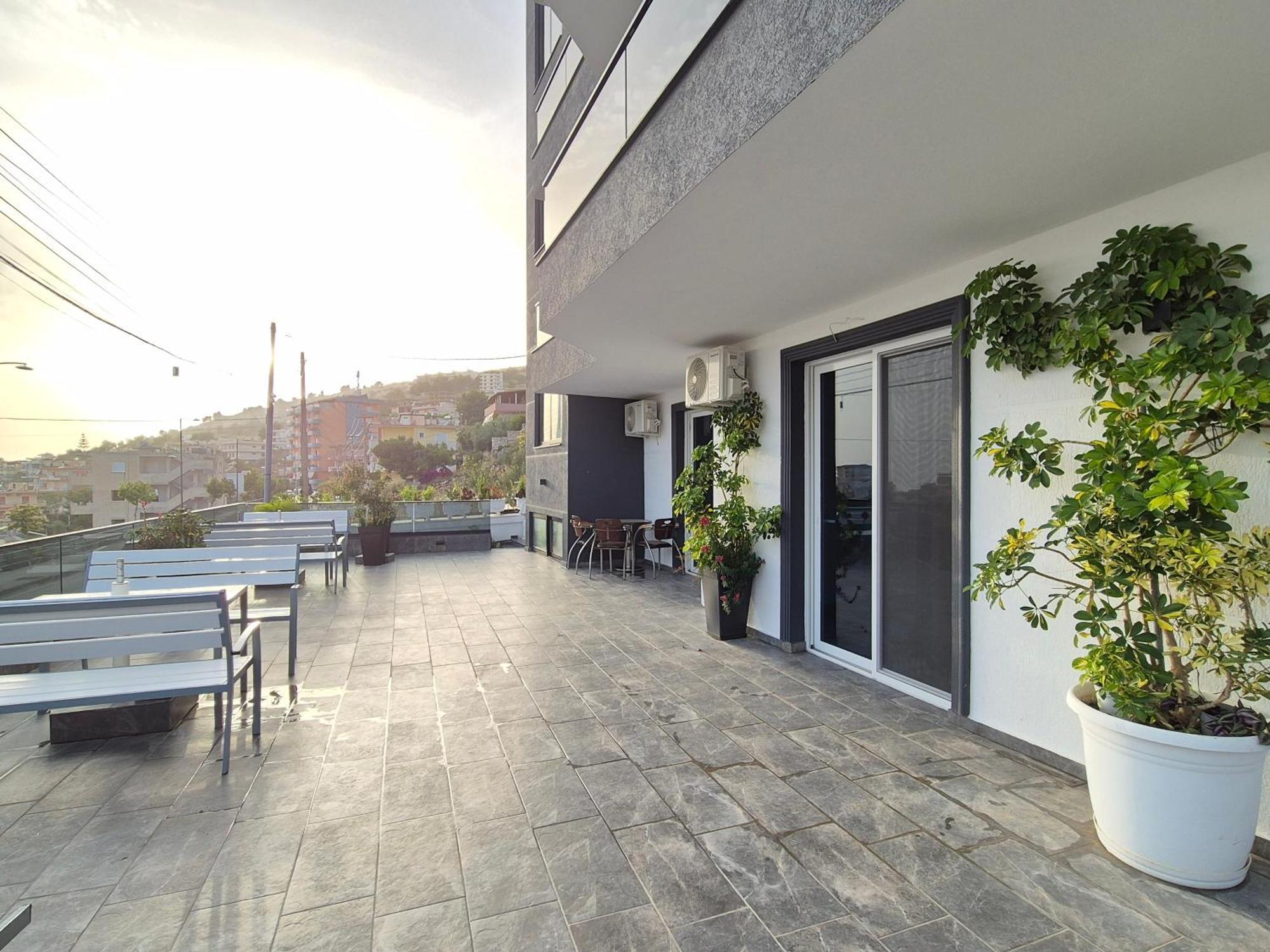 Flore Rooms Sarandë Exteriér fotografie